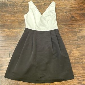 Women's Size 6 Jessica Simpson Mini Dress